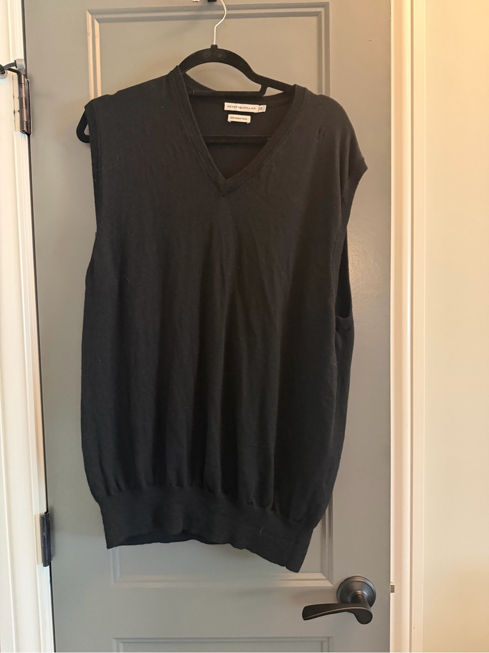Peter Millar Black V-Neck Sleeveless Sweater Vest XXL- slight imperfection